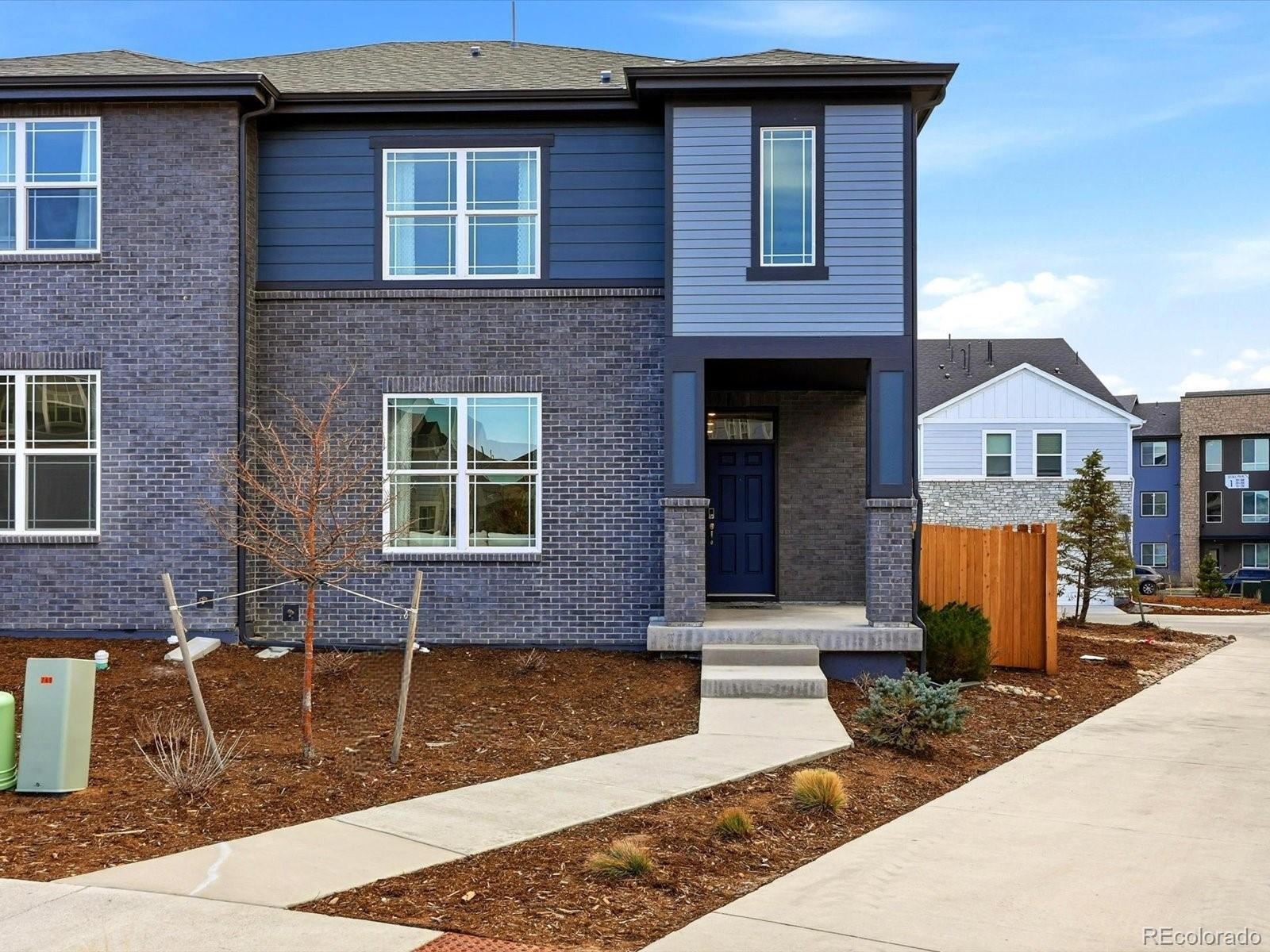 Photo of Listing #2228491