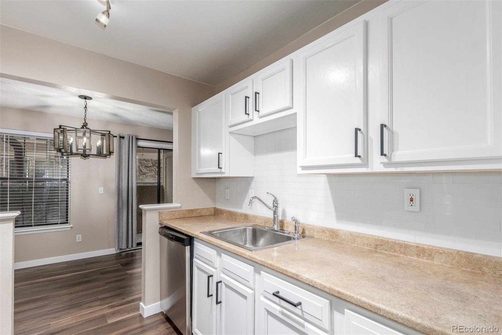 Photo of Listing #2230709