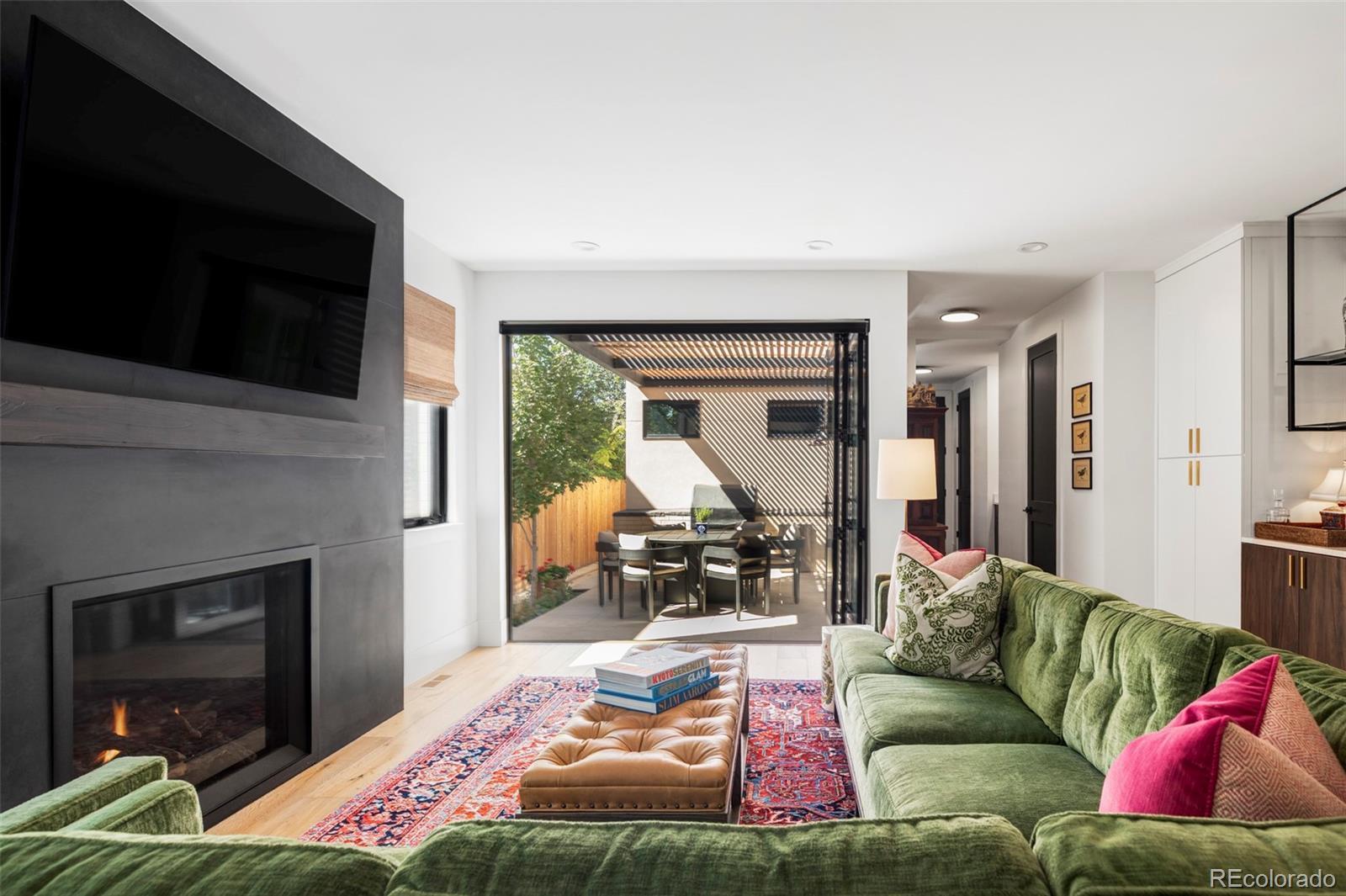 Photo of Listing #2235339