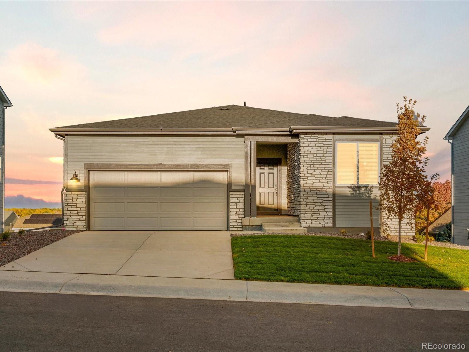 Photo of Listing #2235499