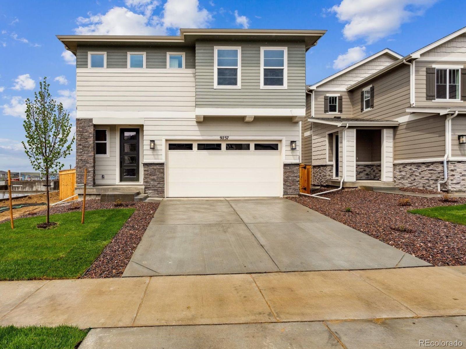 Photo of Listing #2235655