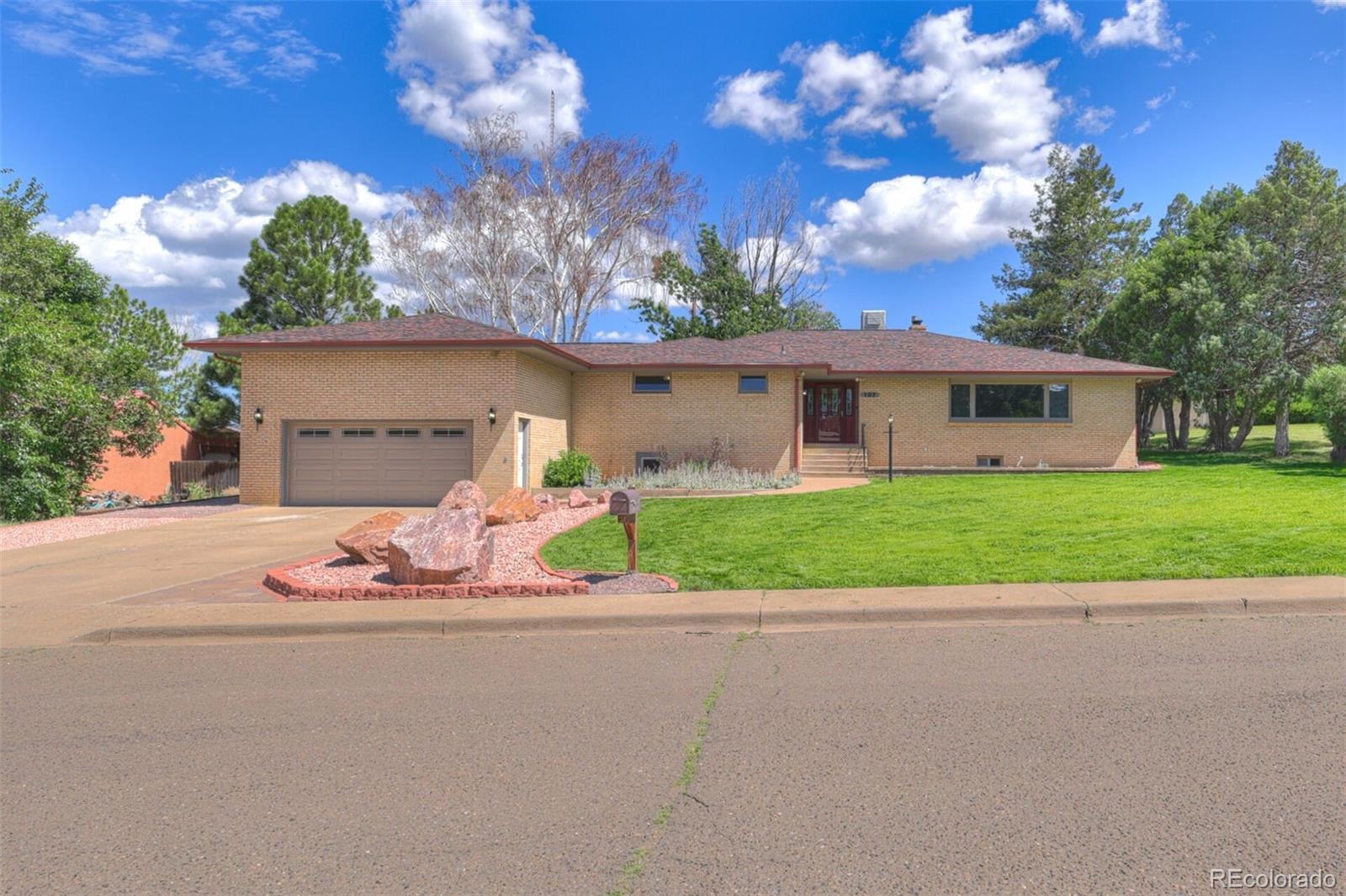 Photo of Listing #2257559