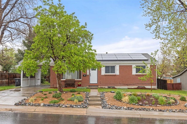 3379 W Wagon Trail Drive, Englewood