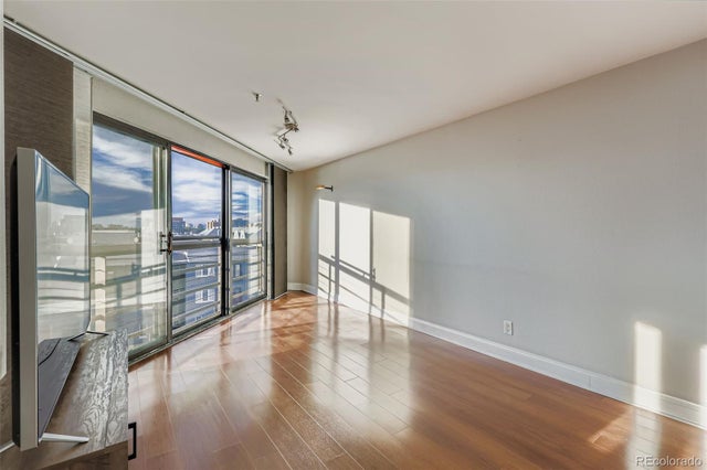100 Park Avenue W #606, Denver