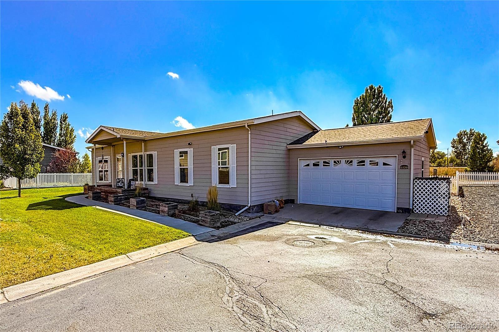 Photo of Listing #2270817