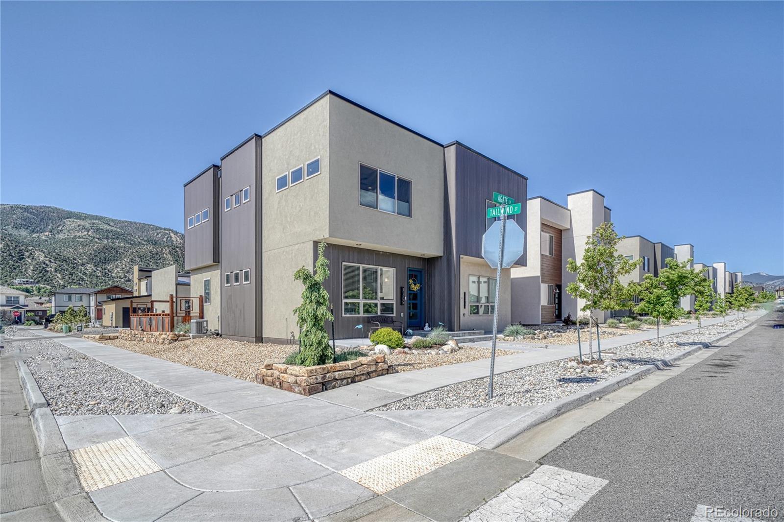 Photo of Listing #2277088