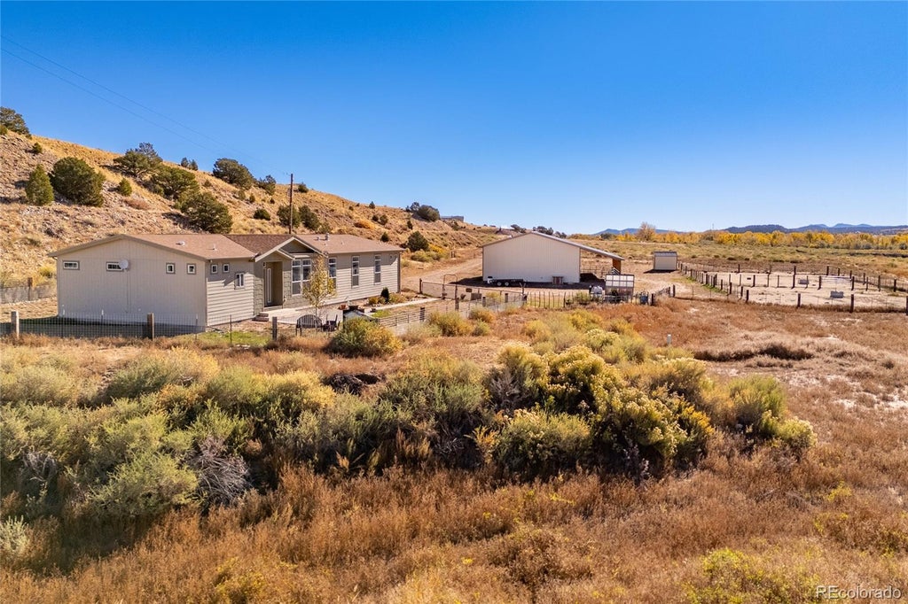 40 County Rd. 541, Gardner