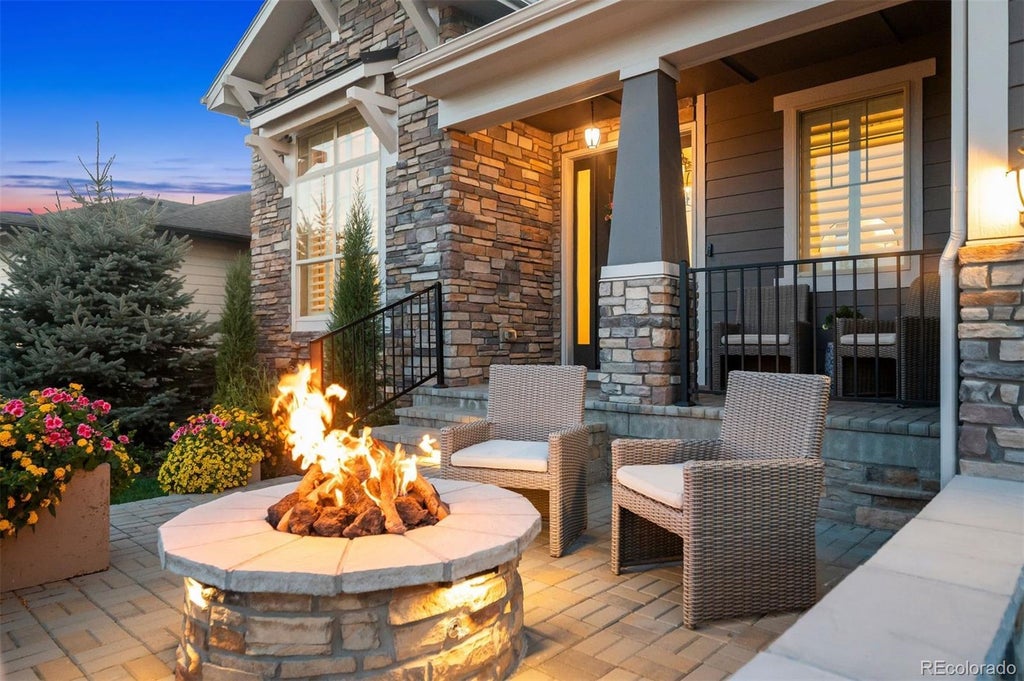 8363 S Winnipeg Court, Aurora