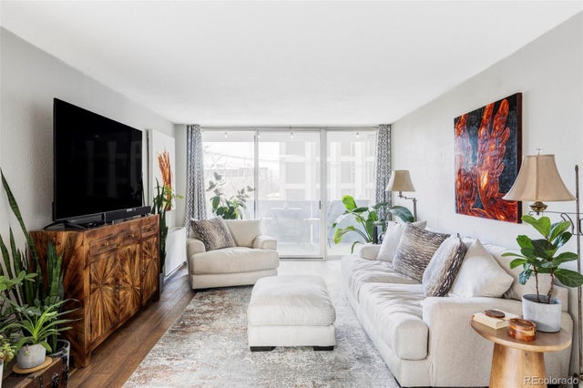 909 N Logan Street 3a, Denver