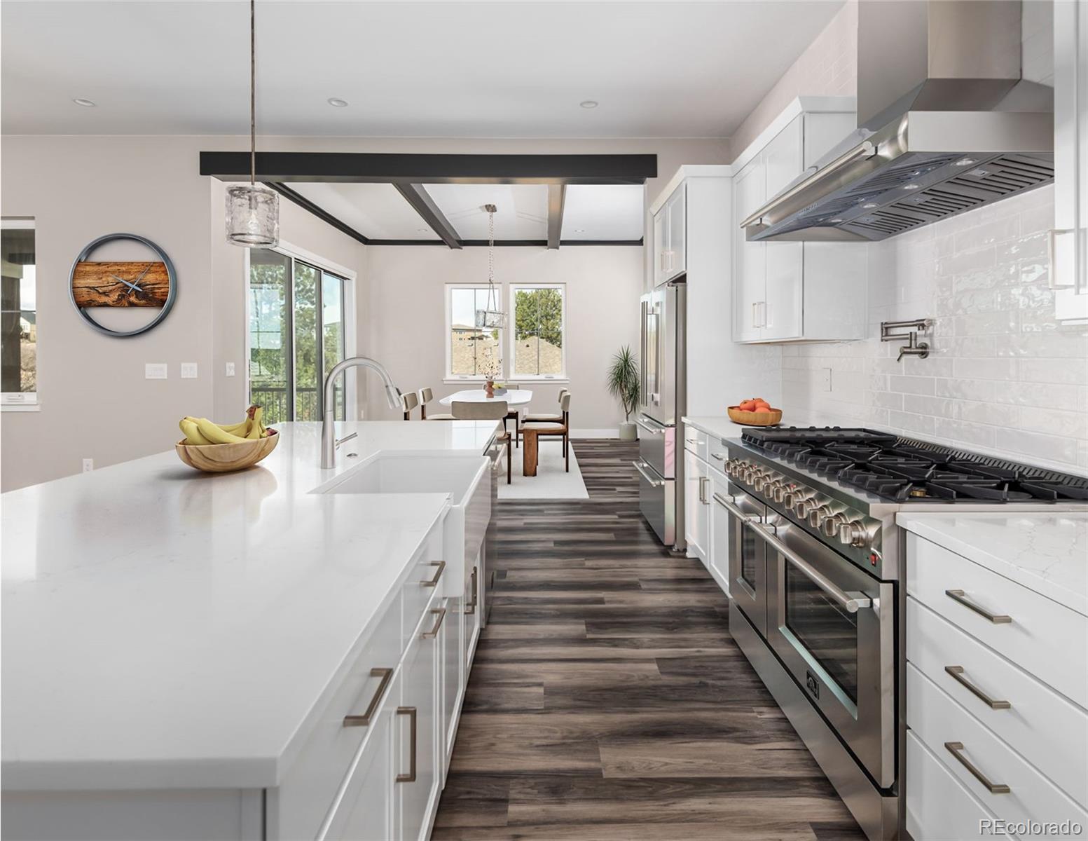 Photo of Listing #2327238