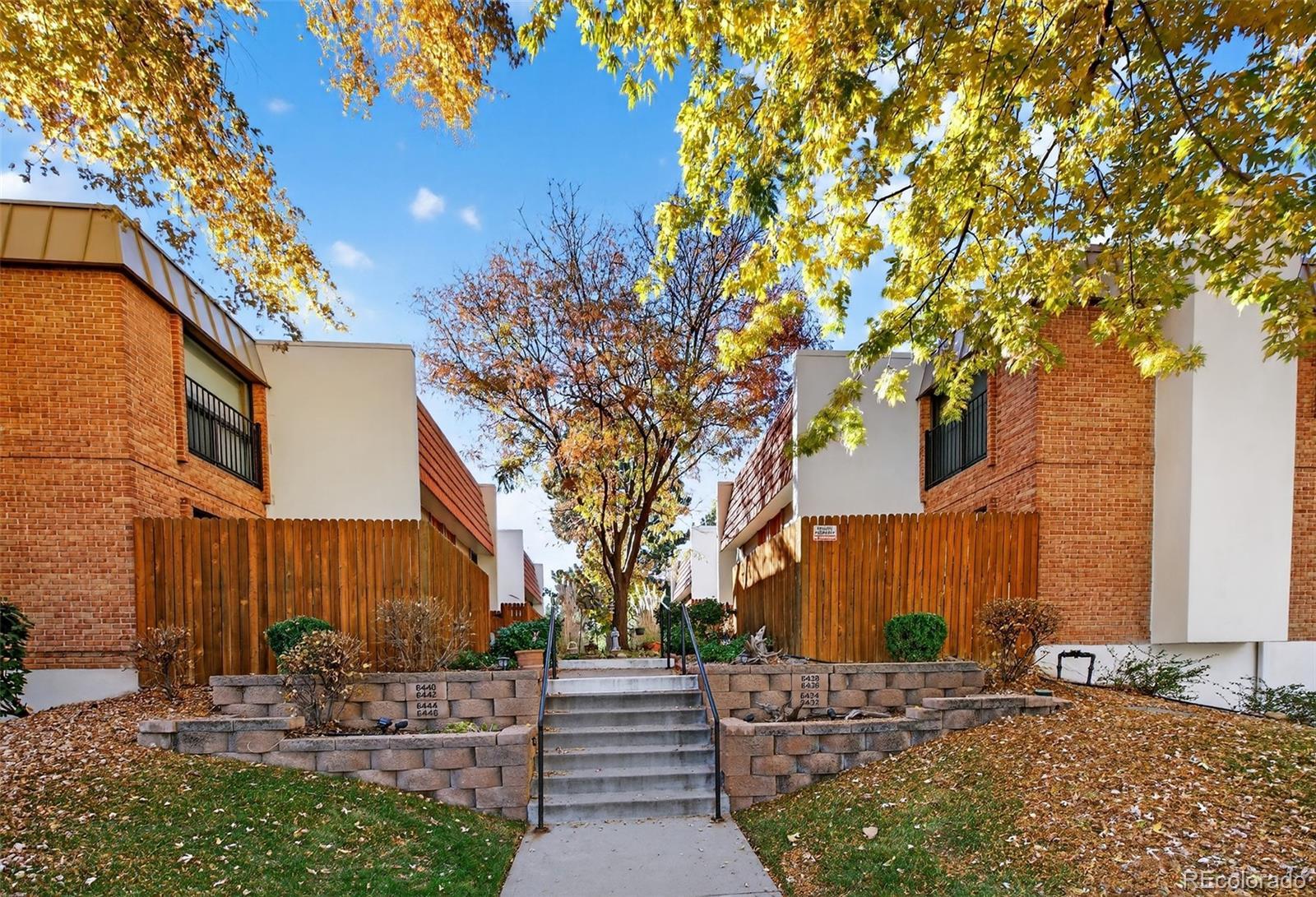 Photo of Listing #2328009