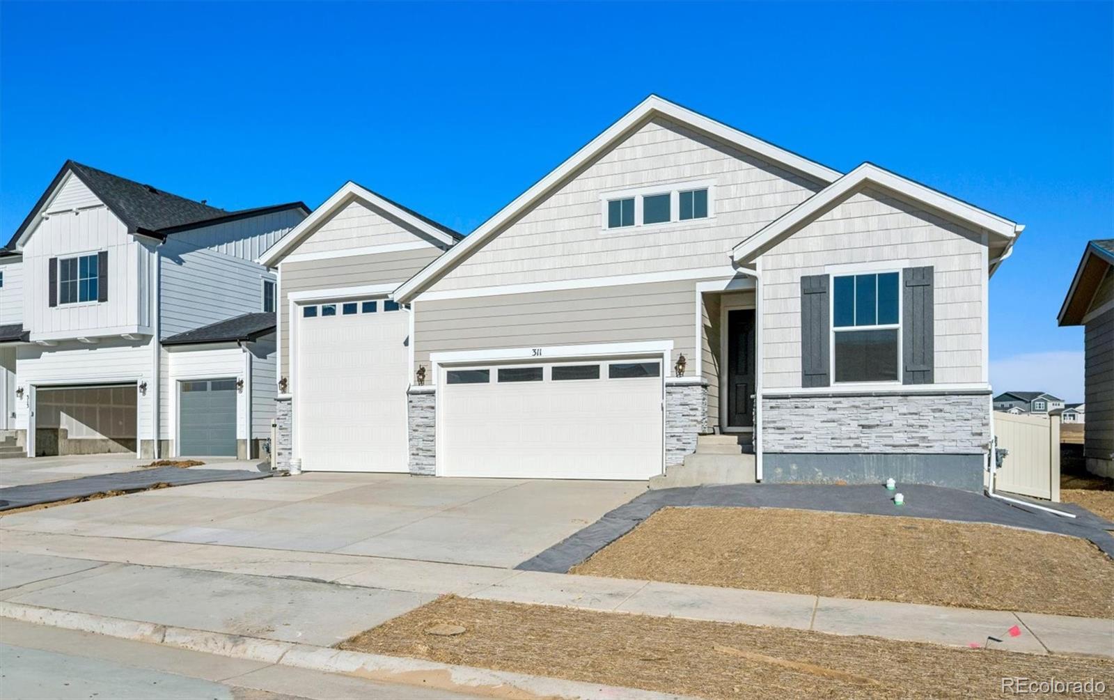 Photo of Listing #2370751