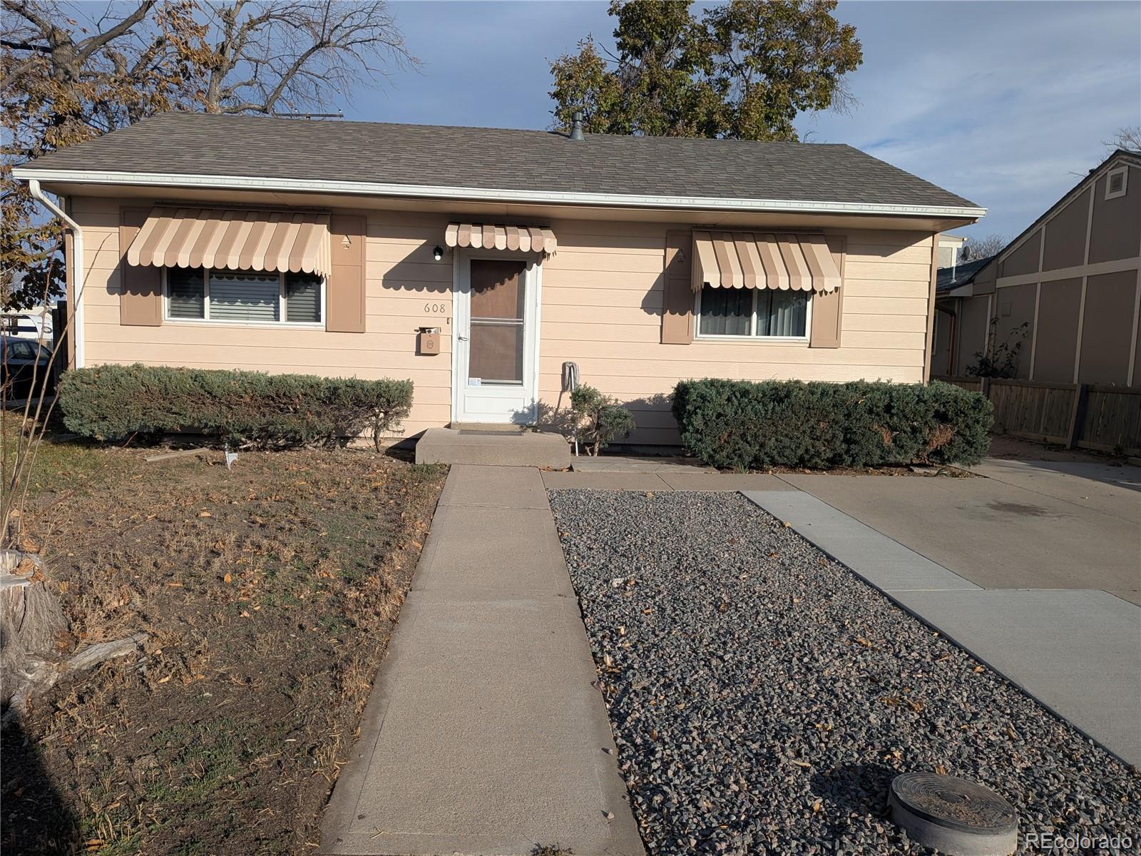 Photo of Listing #2375441