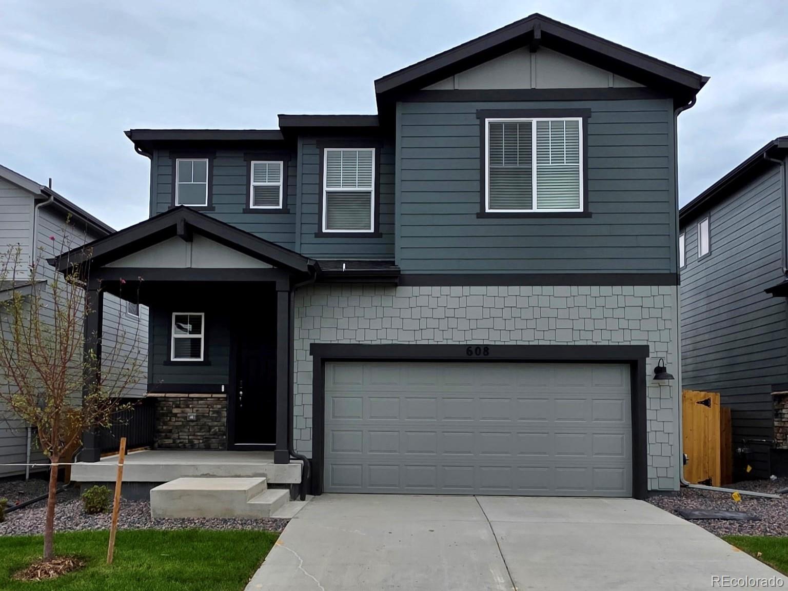 Photo of Listing #2385218