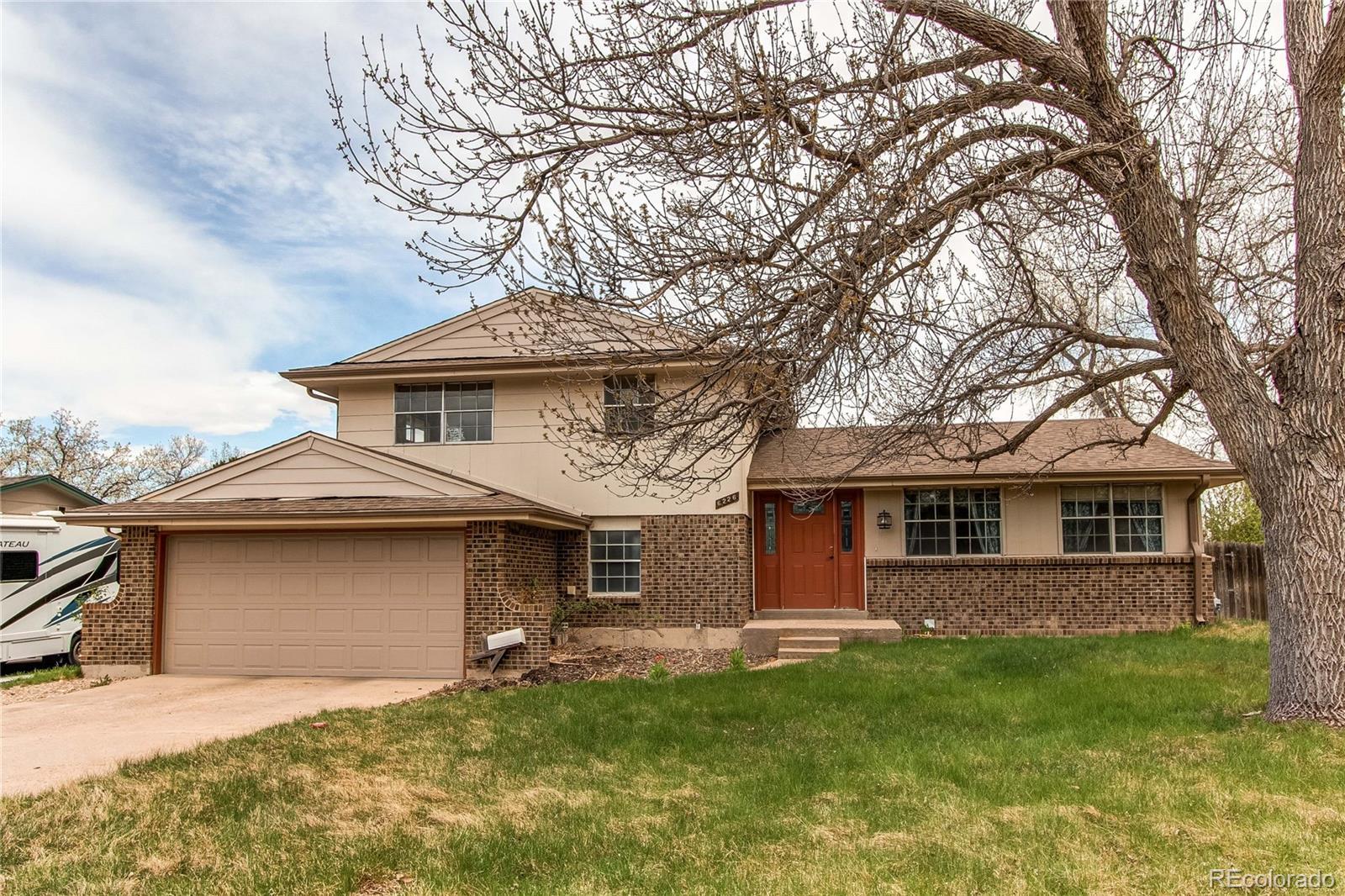 Photo of Listing #2396053