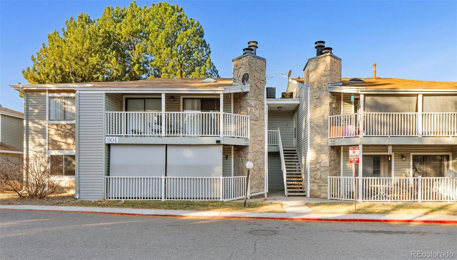 Photo of Listing #2404068