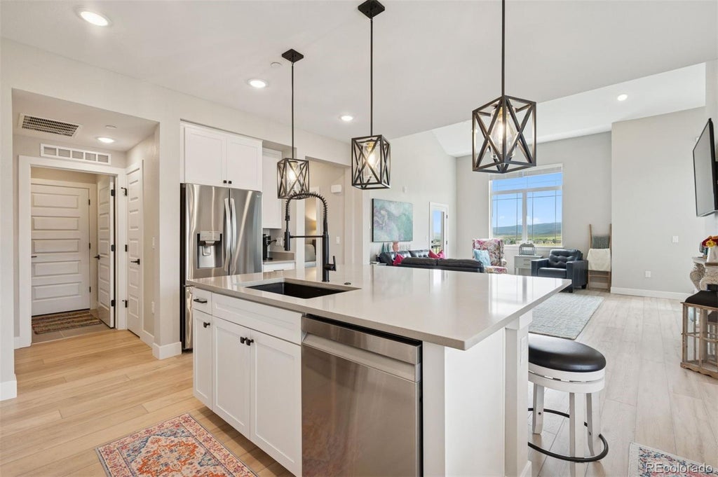 10062 W Victoria Place 205, Littleton