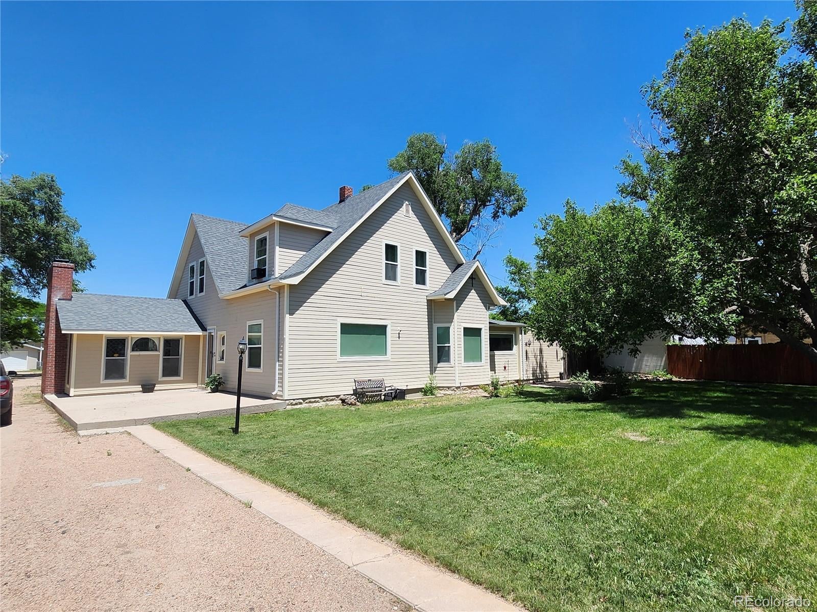 Photo of Listing #2412693