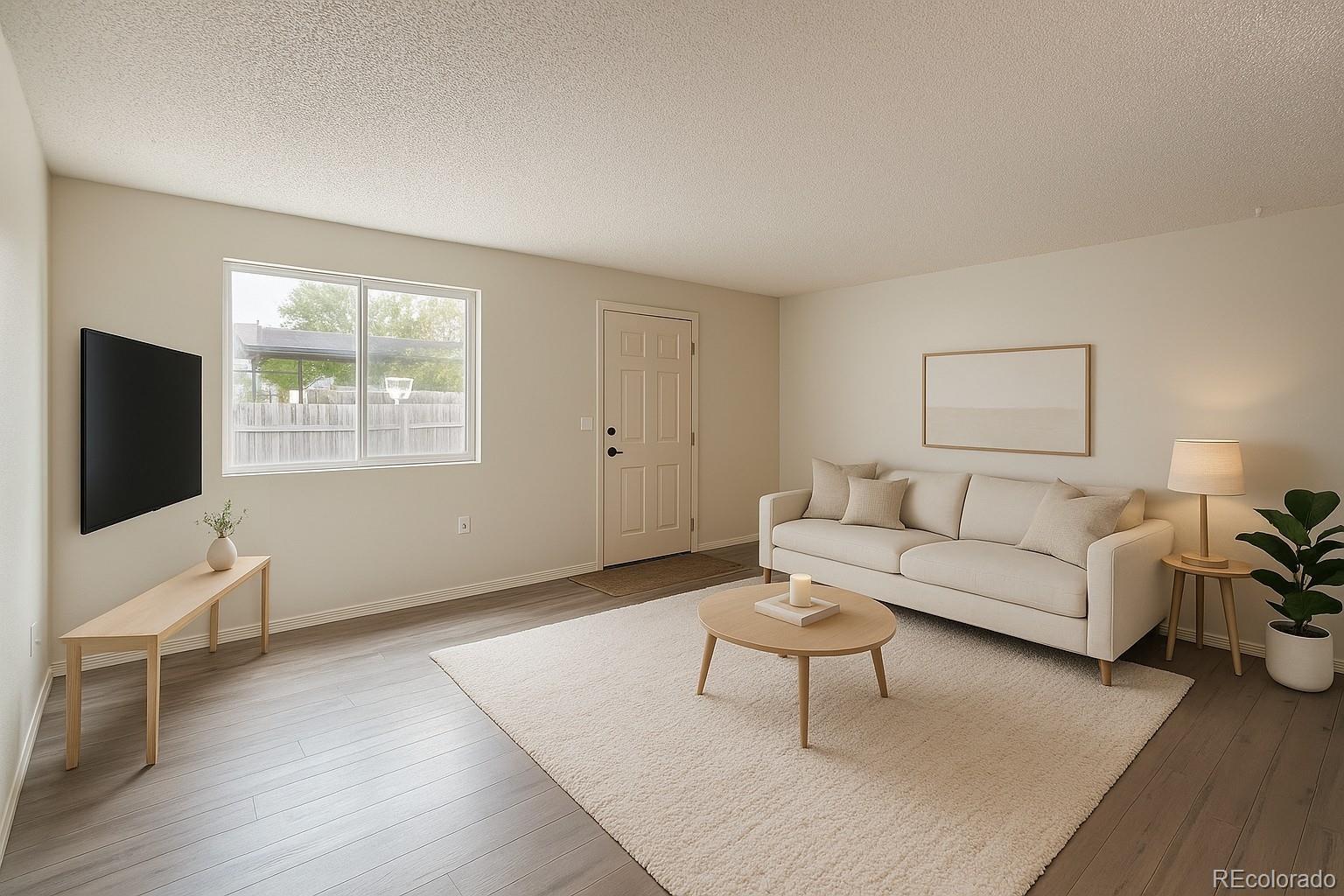 Photo of Listing #2438416