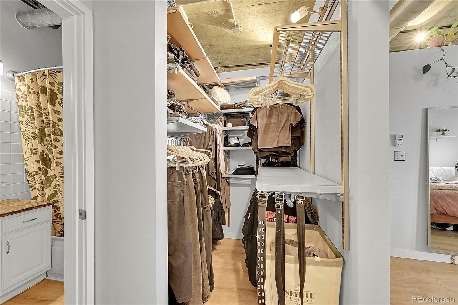 Photo of Listing #2442527