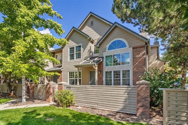 9903 E Mexico Avenue, Aurora