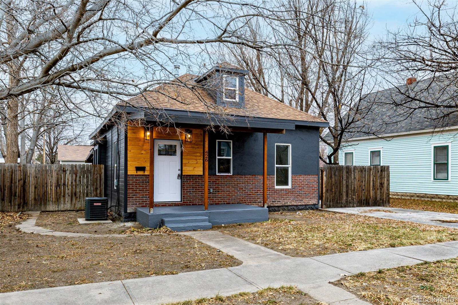 Photo of Listing #2488085