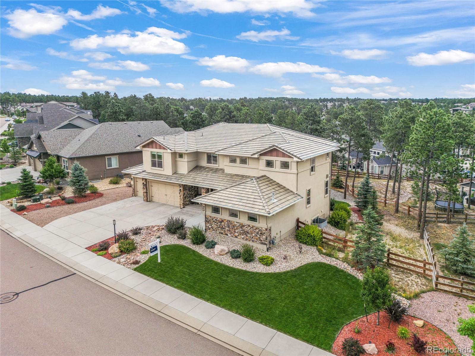 Photo of Listing #2497468