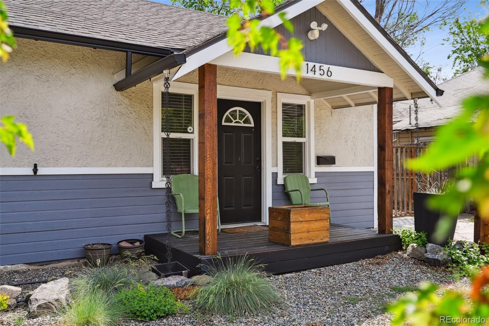 Photo of Listing #2497557