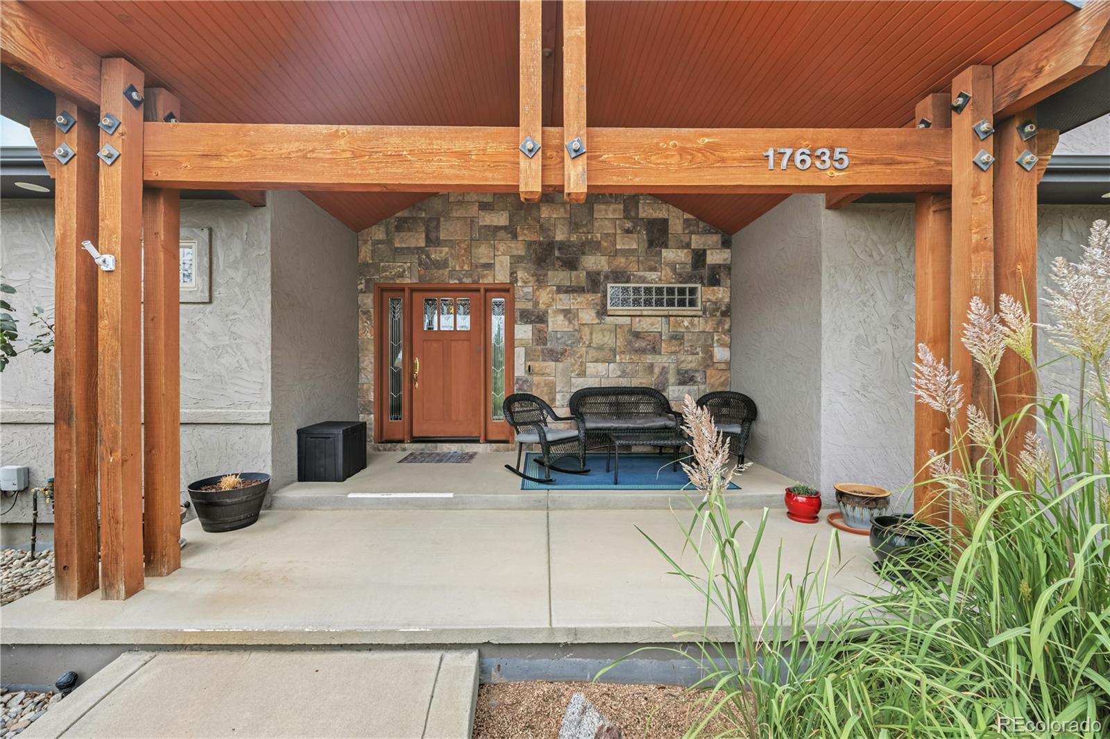 Photo of Listing #2503315