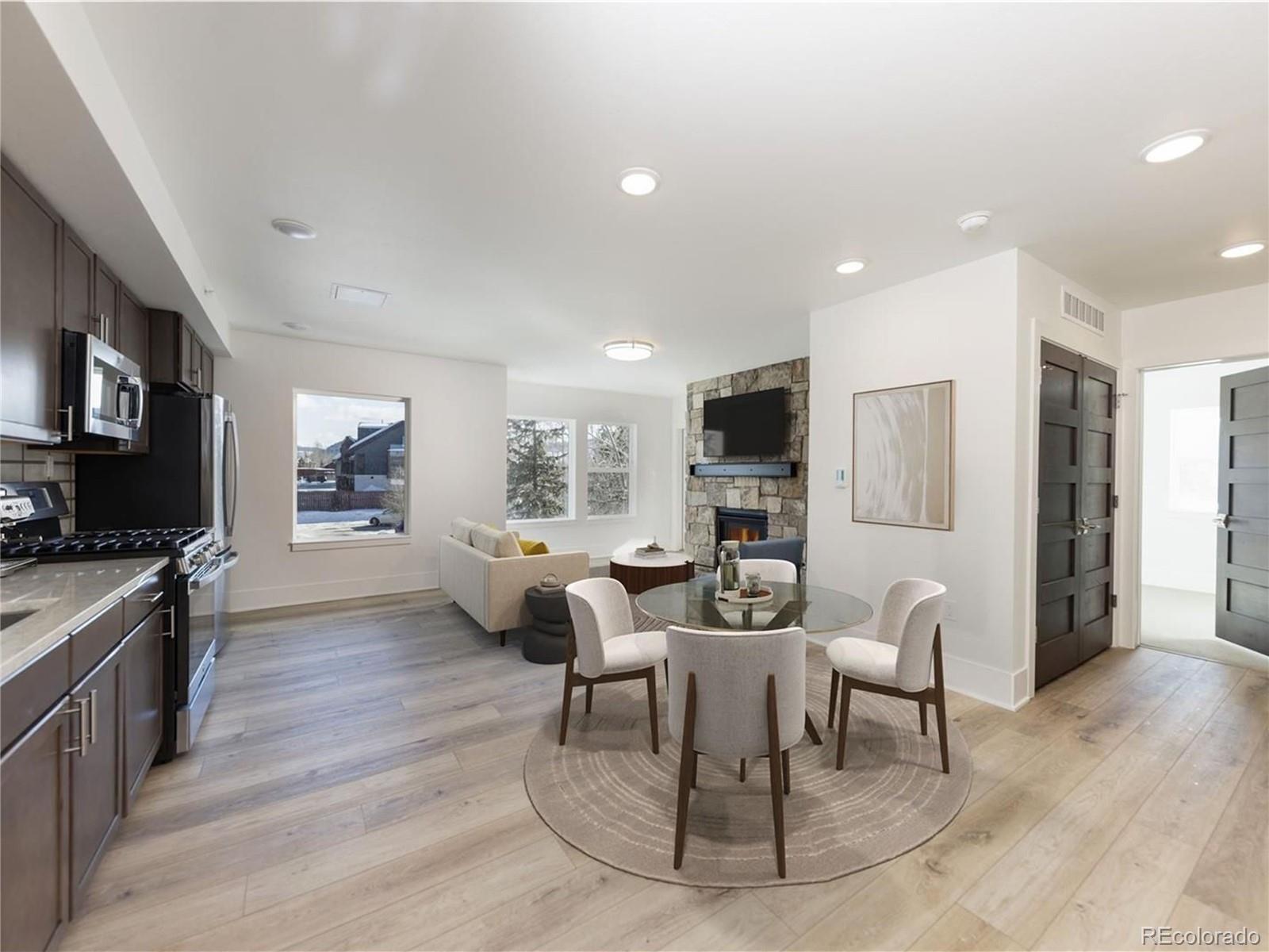 Photo of Listing #2516150