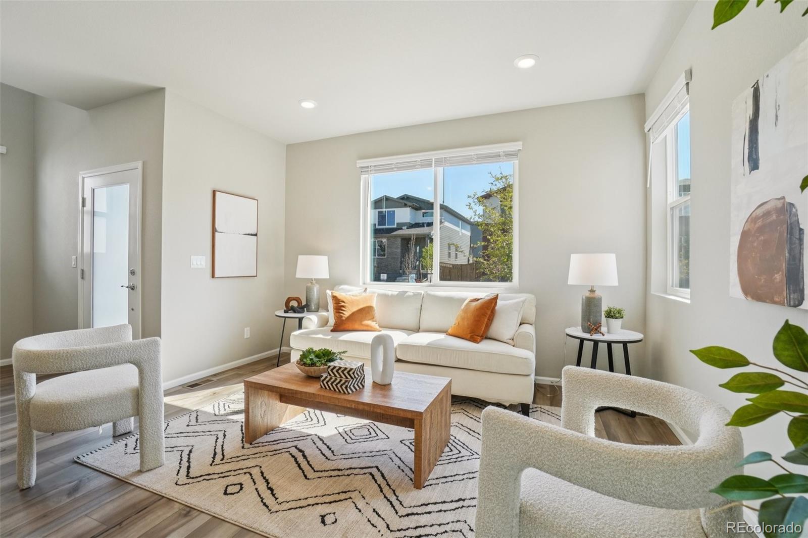 Photo of Listing #2519597