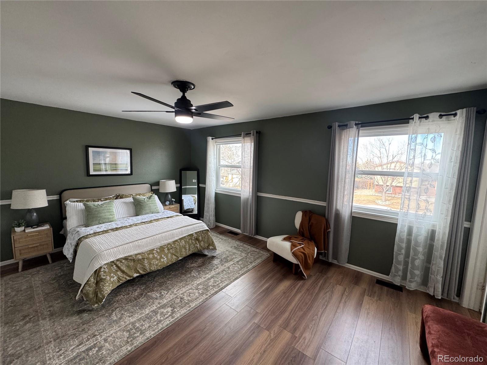 Photo of Listing #2534200