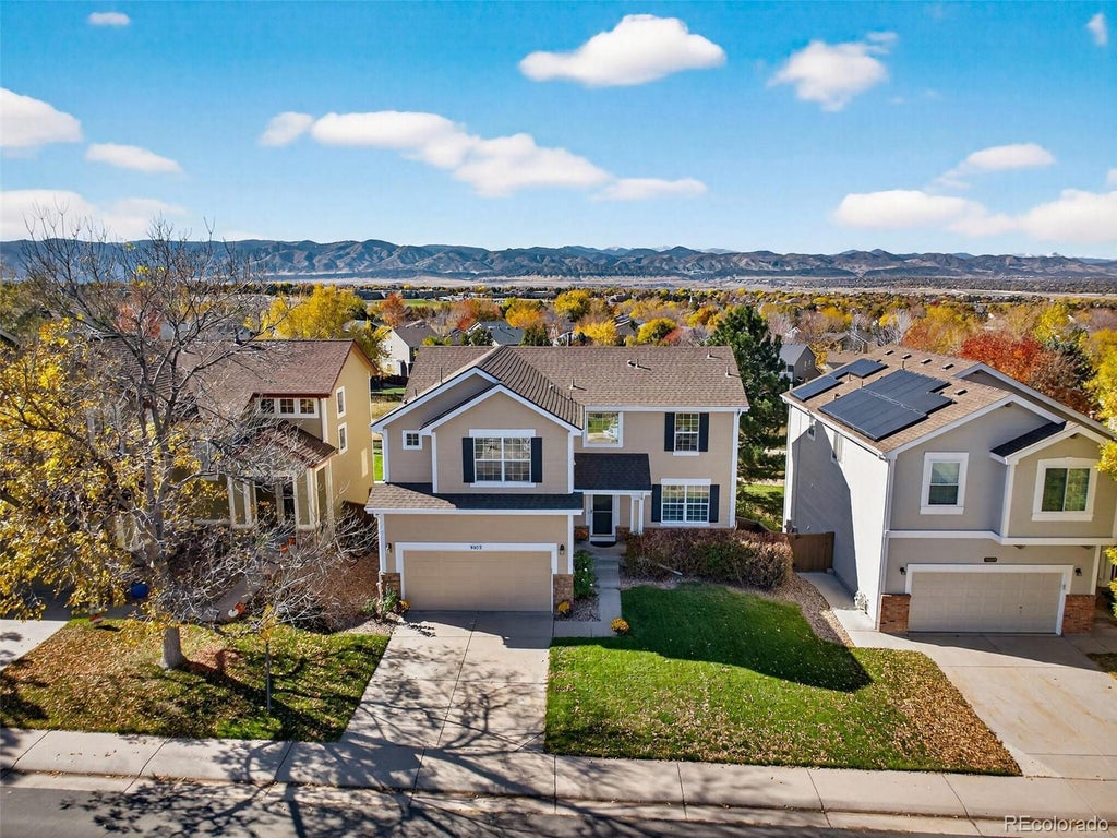 9853 Burberry Way, Highlands Ranch