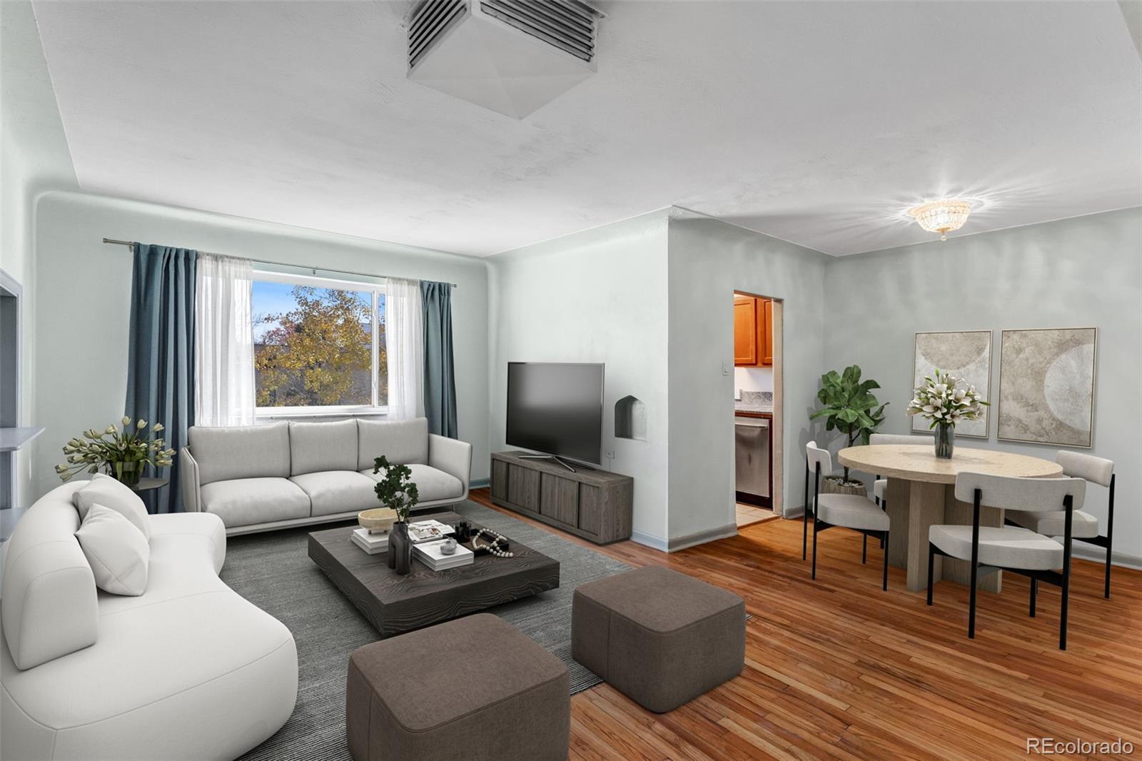 Photo of Listing #2560016