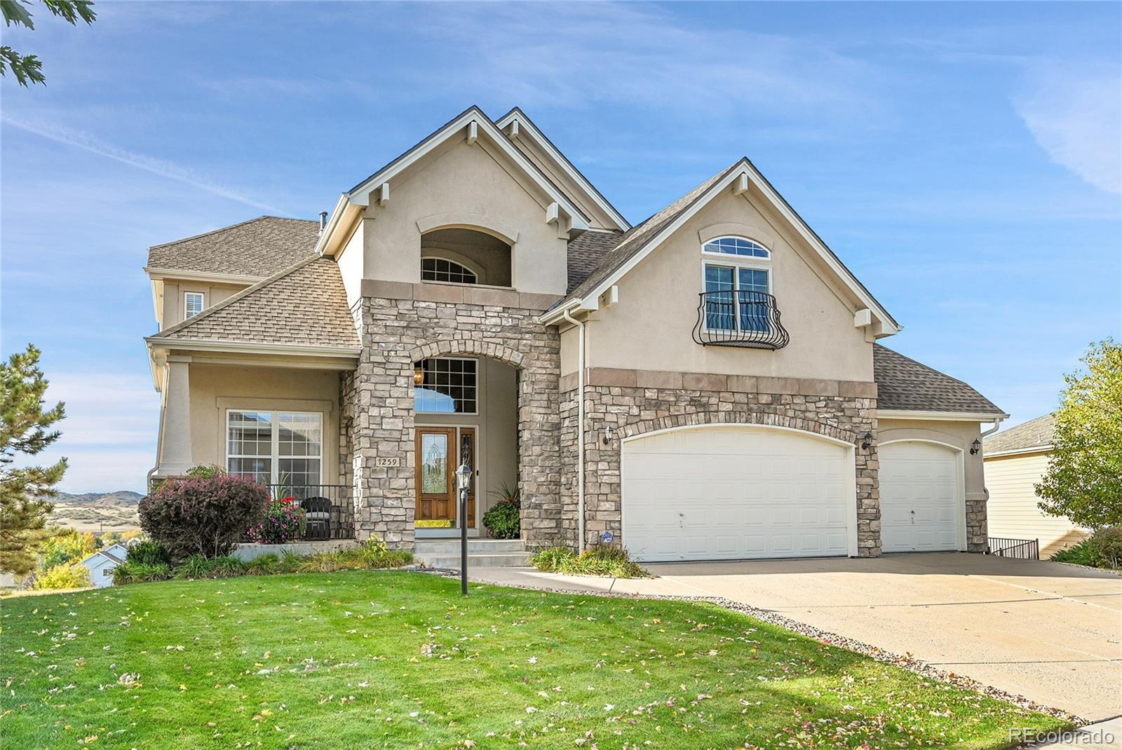 Photo of Listing #2560155