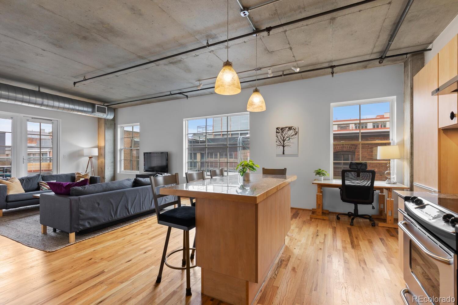 Photo of Listing #2565280