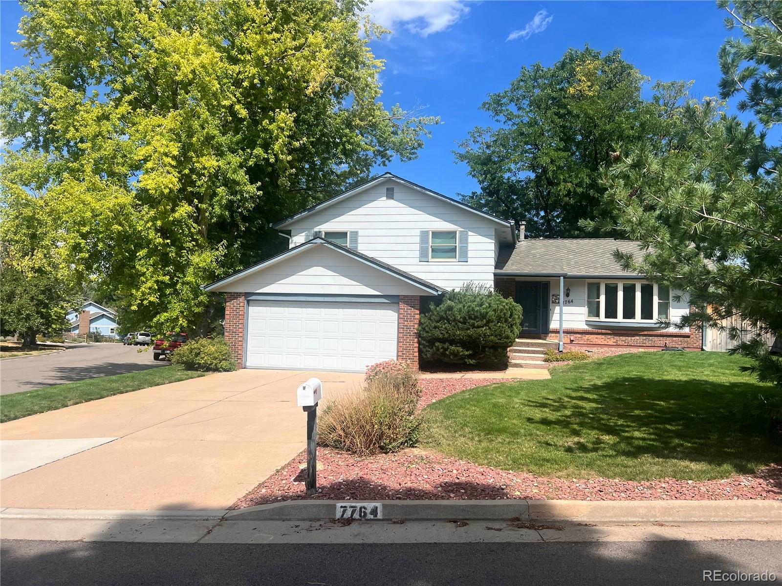 Photo of Listing #2569611