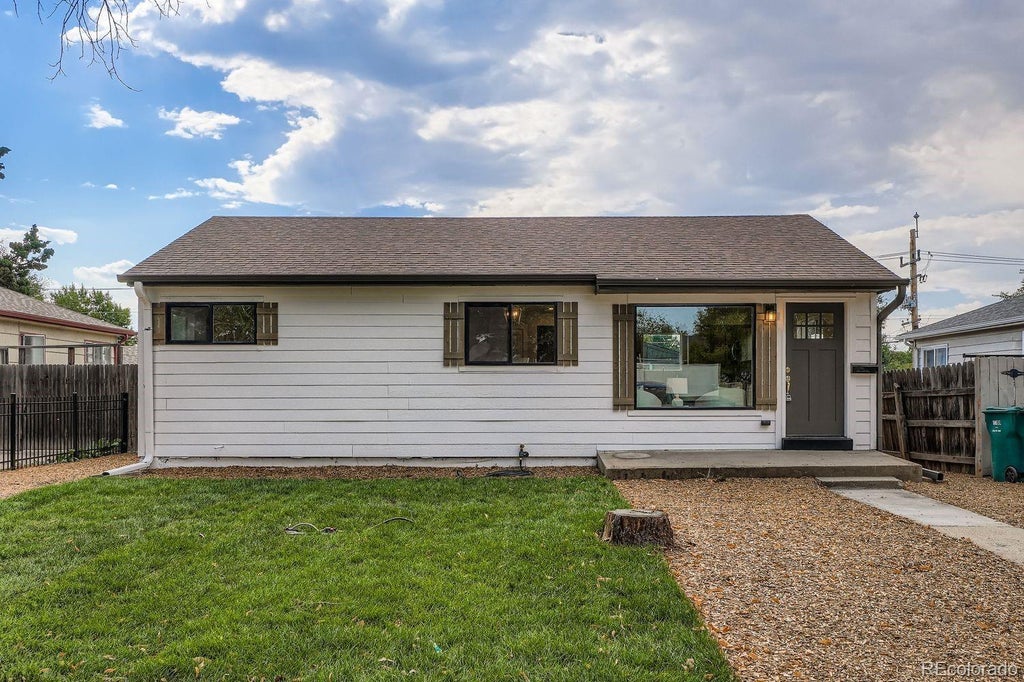 1673 Lansing Street, Aurora