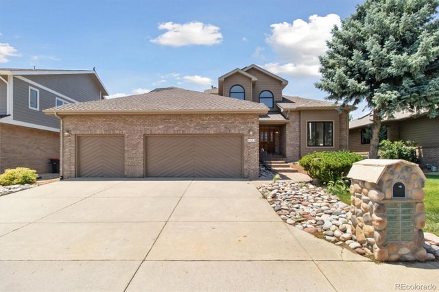 1123 Oakhurst Drive, Broomfield
