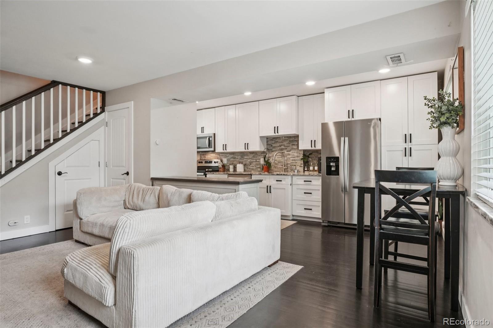 Photo of Listing #2573507