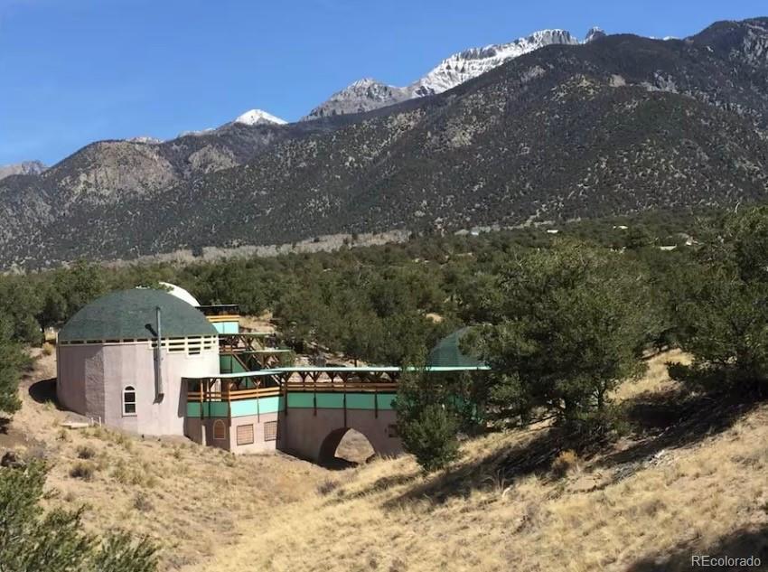 Photo of Listing #2574275