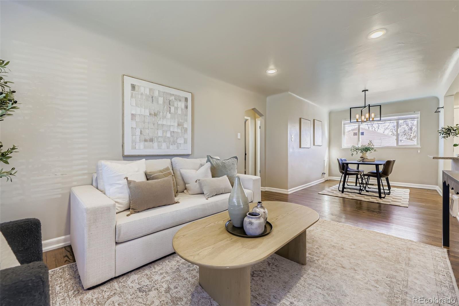 Photo of Listing #2579787