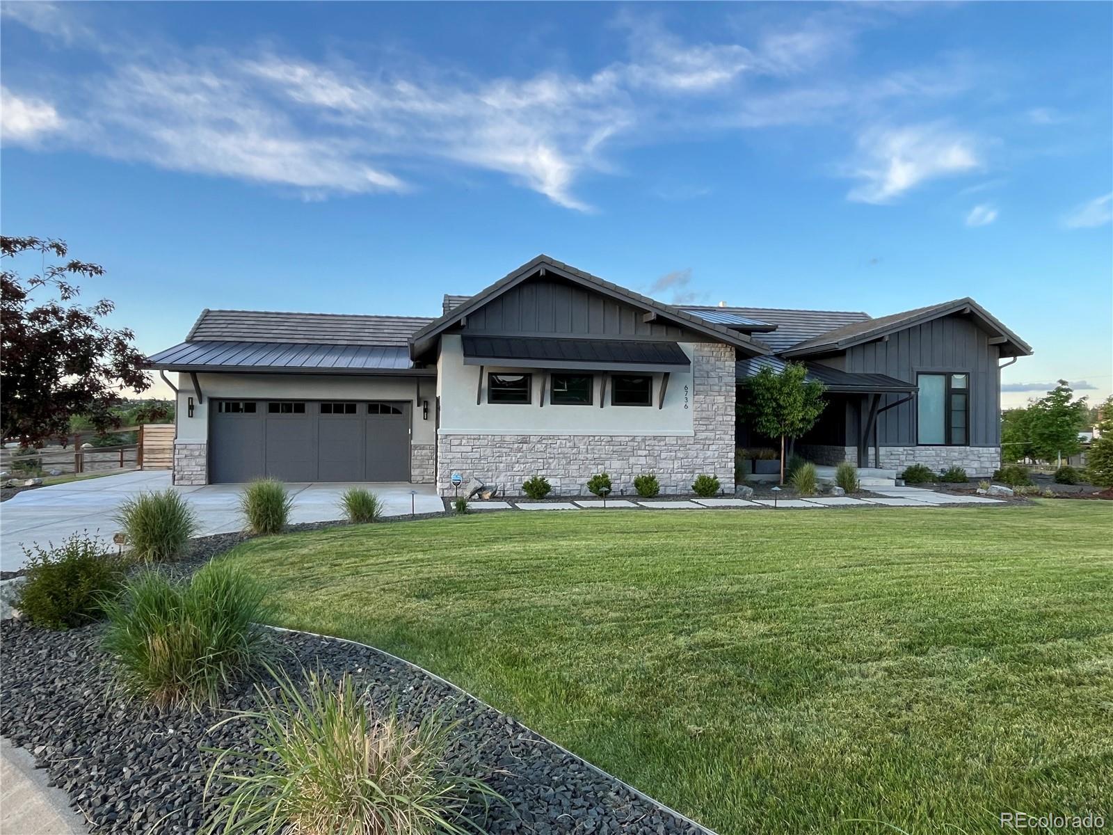 Photo of Listing #2613574