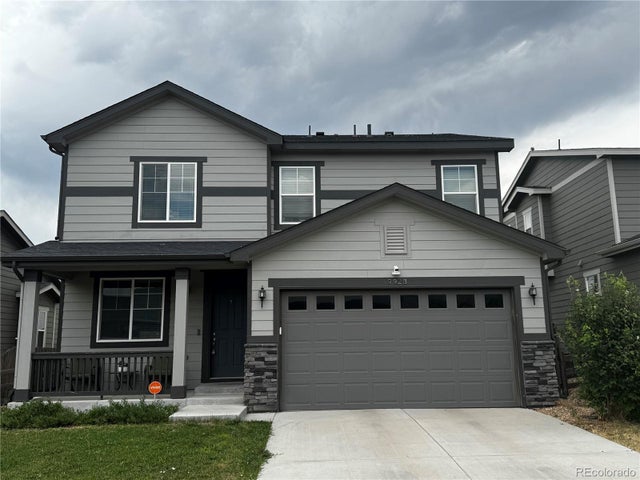 9923 Truckee Street, Commerce City