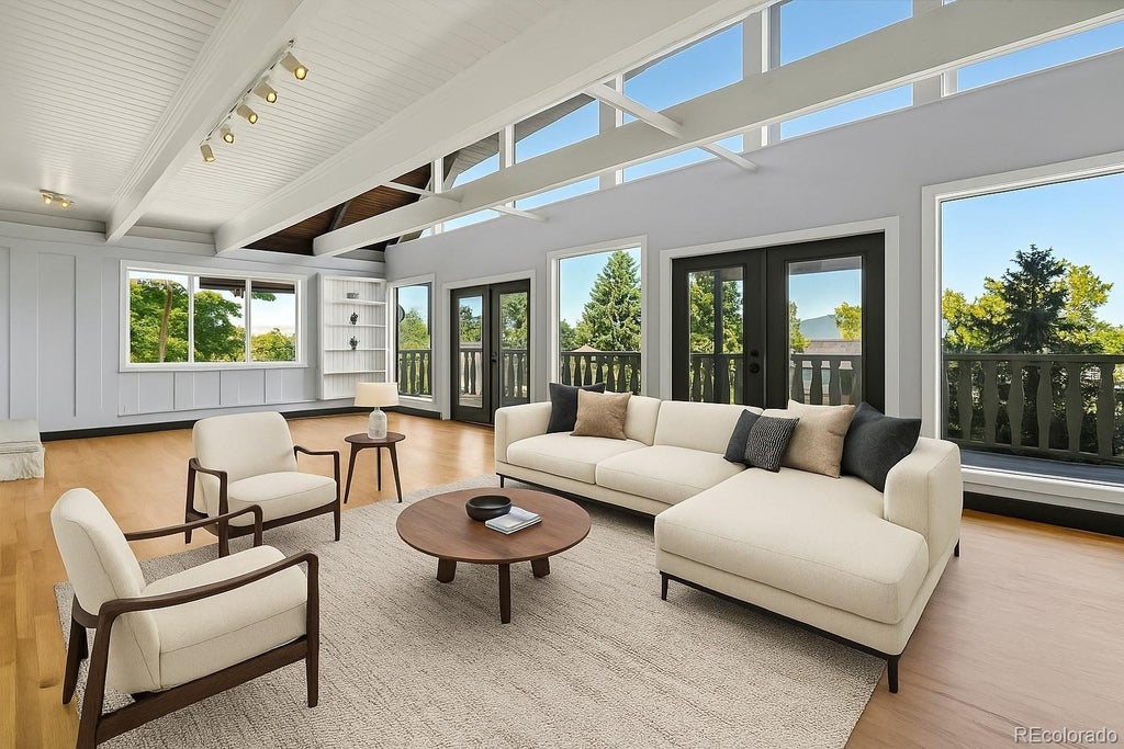 12362 W 16th Drive, Lakewood