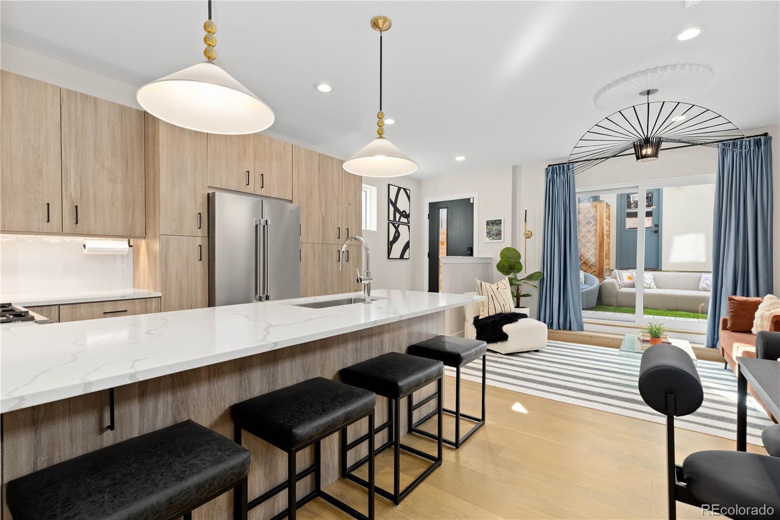 Photo of Listing #2625381