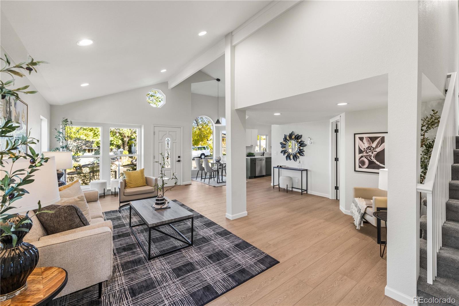 Photo of Listing #2674752