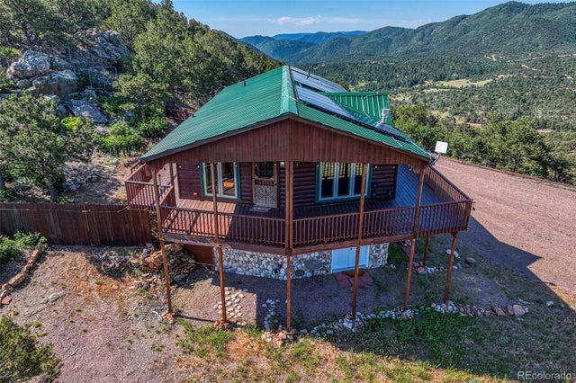 612 Lowry Lane, Canon City
