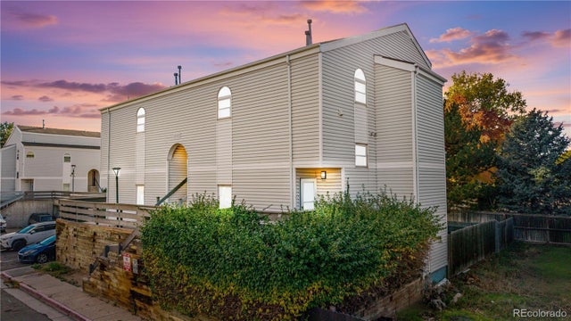 11123 E Alameda Avenue 101, Aurora