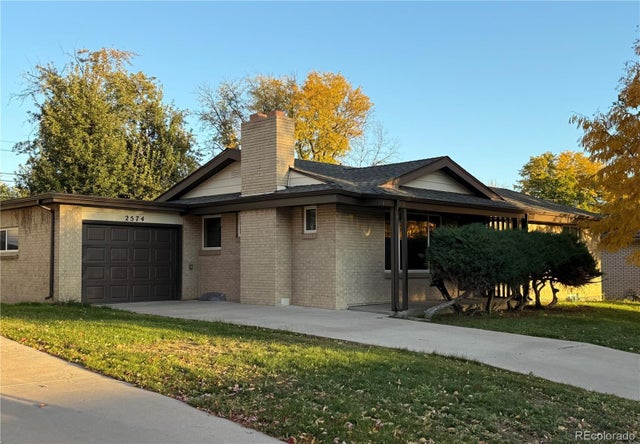 2574 S Dexter Street, Denver